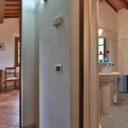 Chiara * Cortona